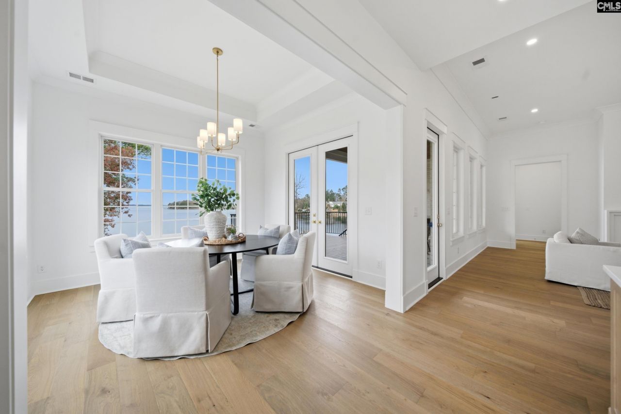 313 Regatta Road Photo 6