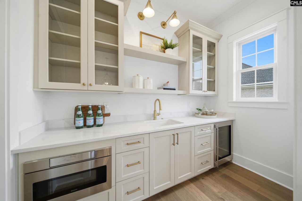 313 Regatta Road Photo 7