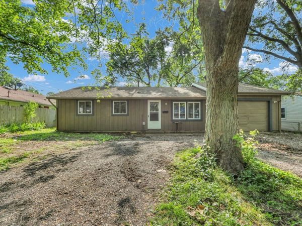 104 Dodson Drive S, Urbana, IL 61802