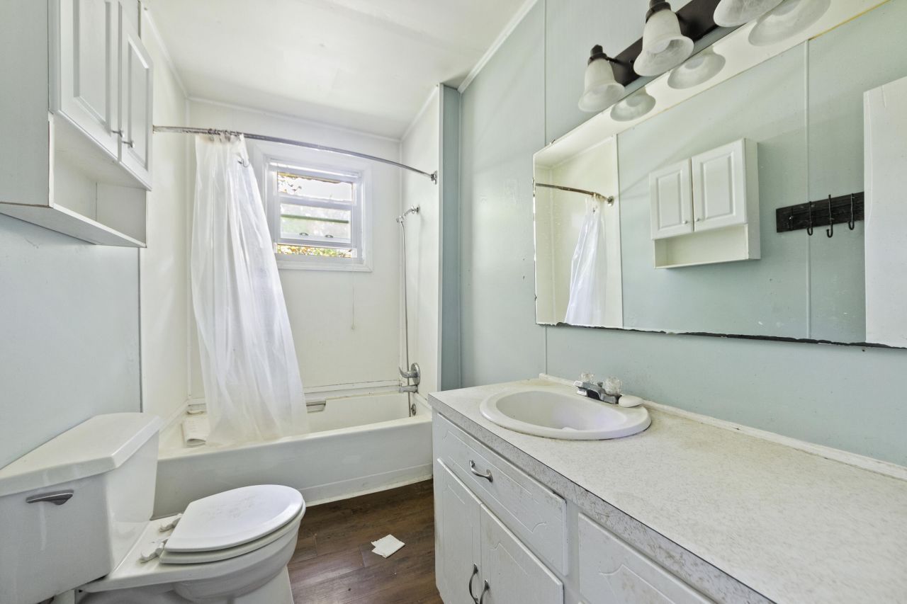 1736 Central Avenue Photo 17