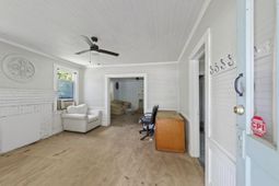 1736 Central Avenue photo 4