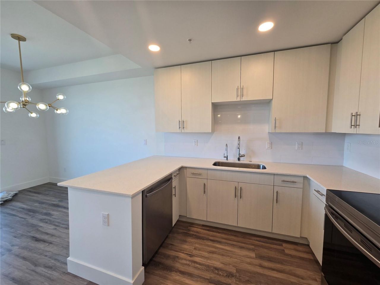 1709 N Tamiami Trail, Unit 514, Sarasota, FL 34234 Photo