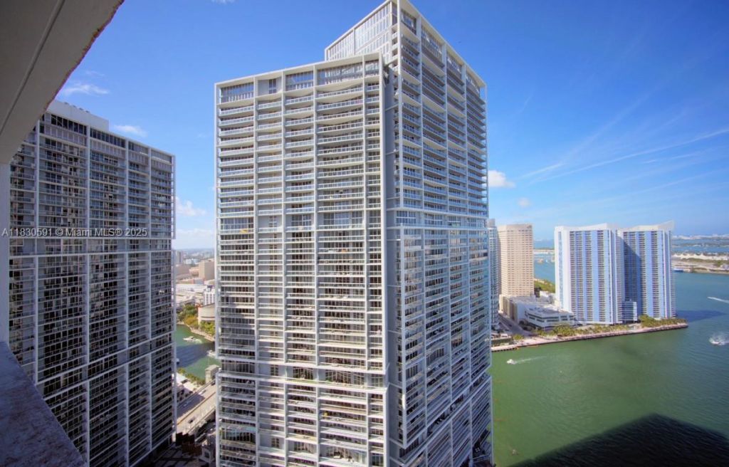 495 Brickell Ave, Unit 4004, Miami, FL 33131 Photo