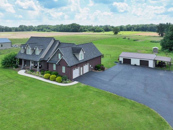 3326 Highway 52 E, Lafayette, TN 37083