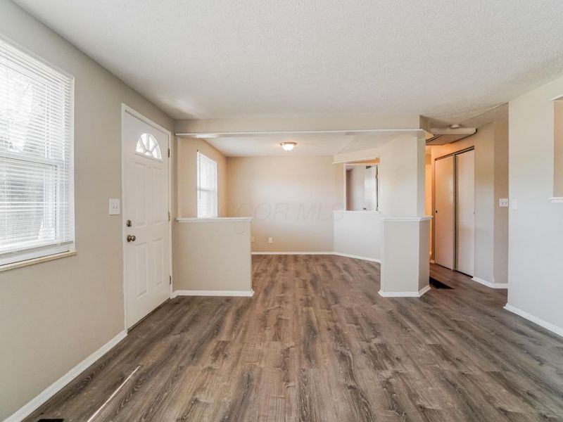 1657 Ripplebrook Road, Columbus, OH 43223 Photo 5