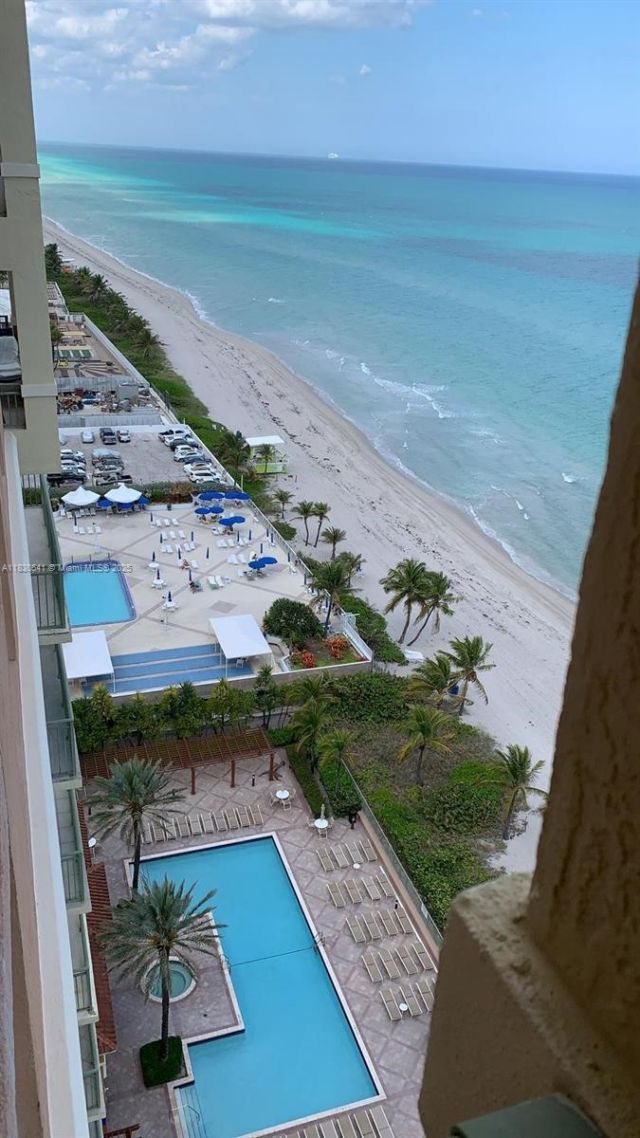 2080 S Ocean Dr, Unit 1408, Hallandale Beach, FL 33009 Photo