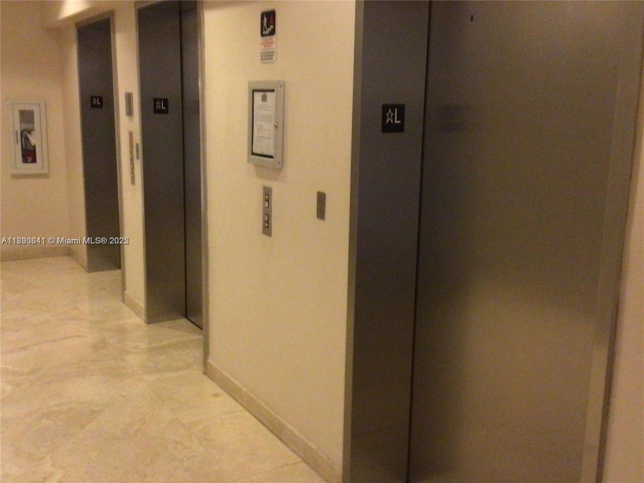 2080 S Ocean Dr, Unit 1408, Hallandale Beach, FL 33009 Photo