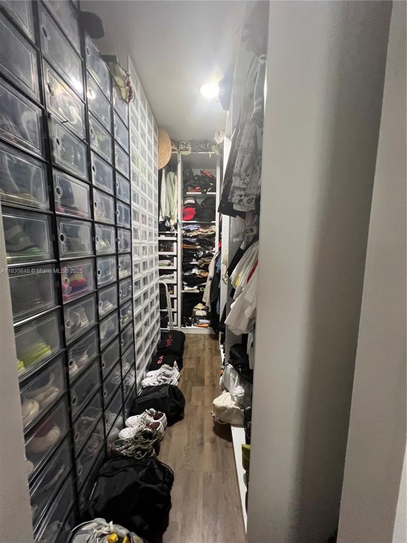 323 NW 105th St, Miami, FL 33150 Photo