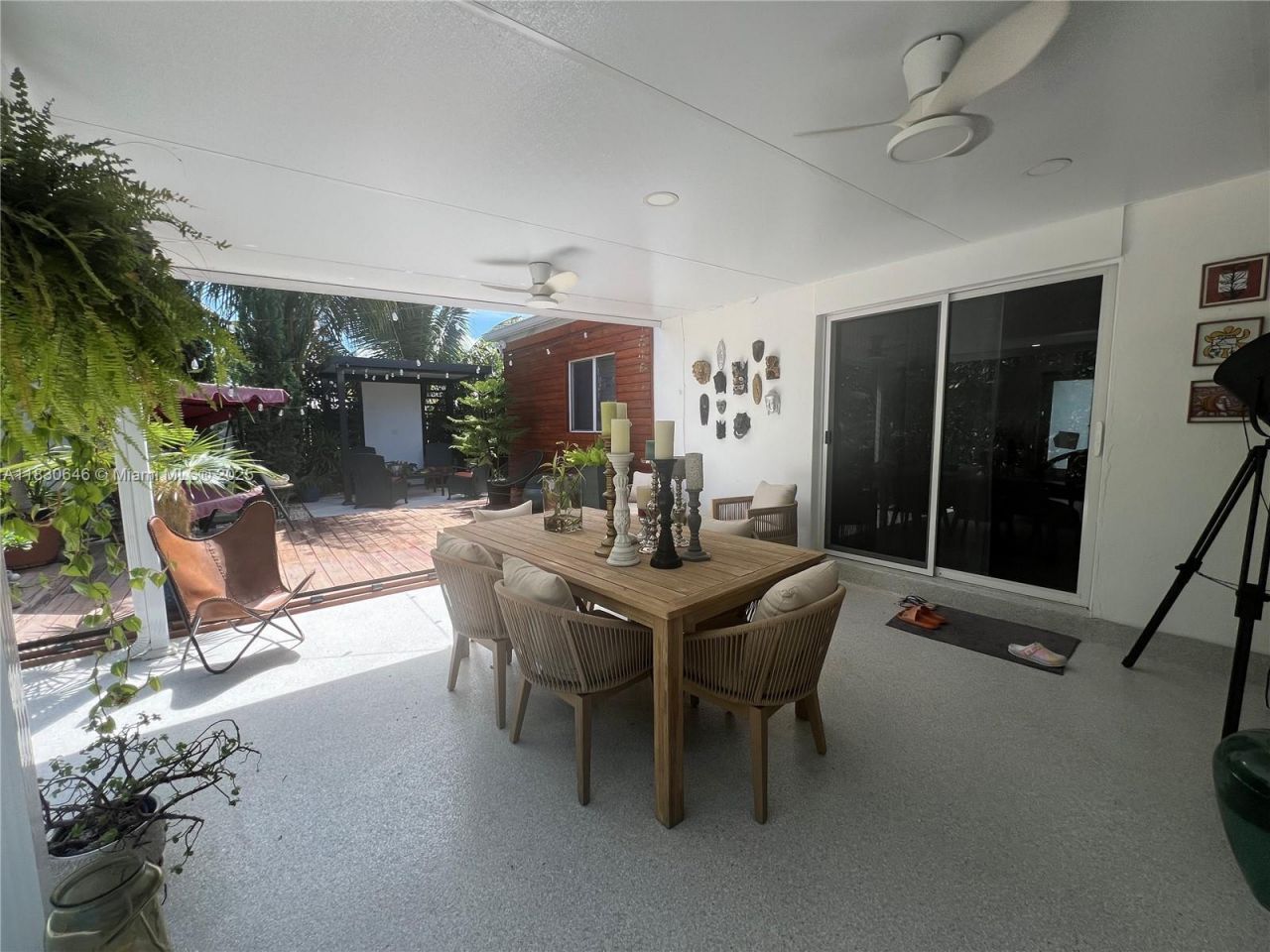 323 NW 105th St, Miami, FL 33150 Photo