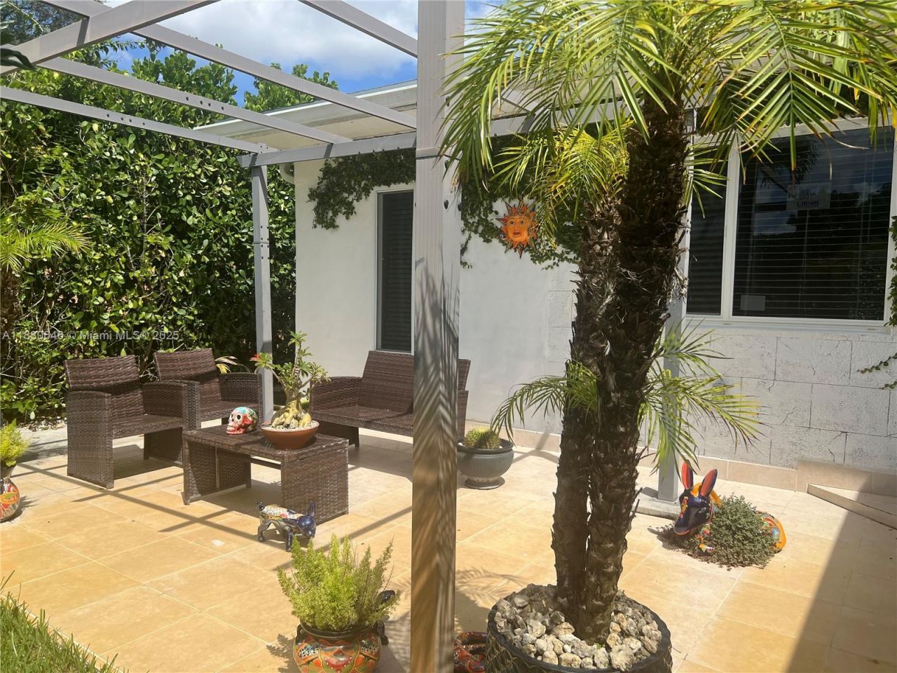 323 NW 105th St, Miami, FL 33150 Photo