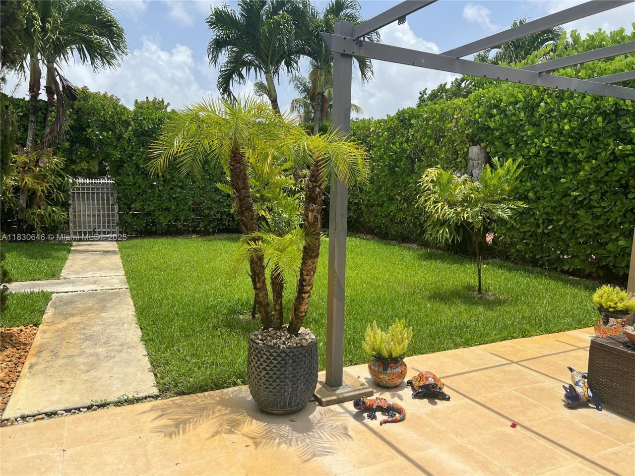 323 NW 105th St, Miami, FL 33150 Photo