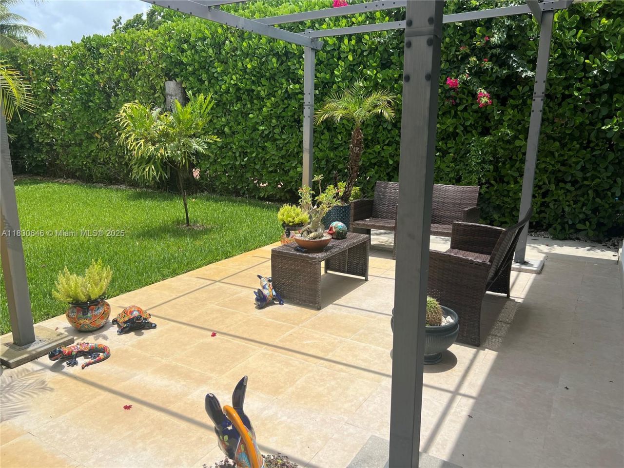 323 NW 105th St, Miami, FL 33150 Photo