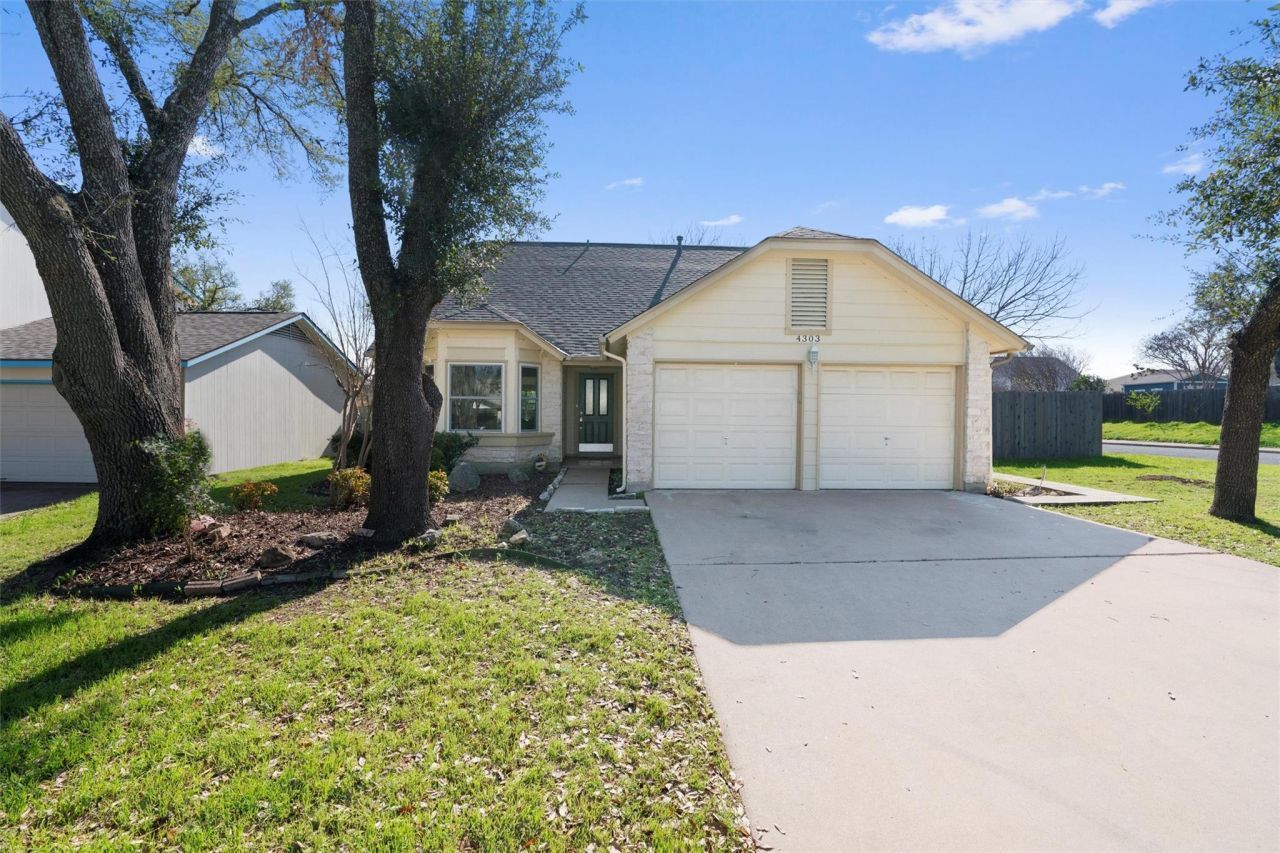 4303 Steve Scarbrough Dr, Austin, TX 78759 Main Photo