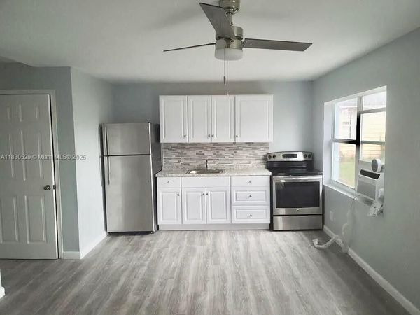 4410 26th Ave, Unit 2, Vero Beach, FL 32967