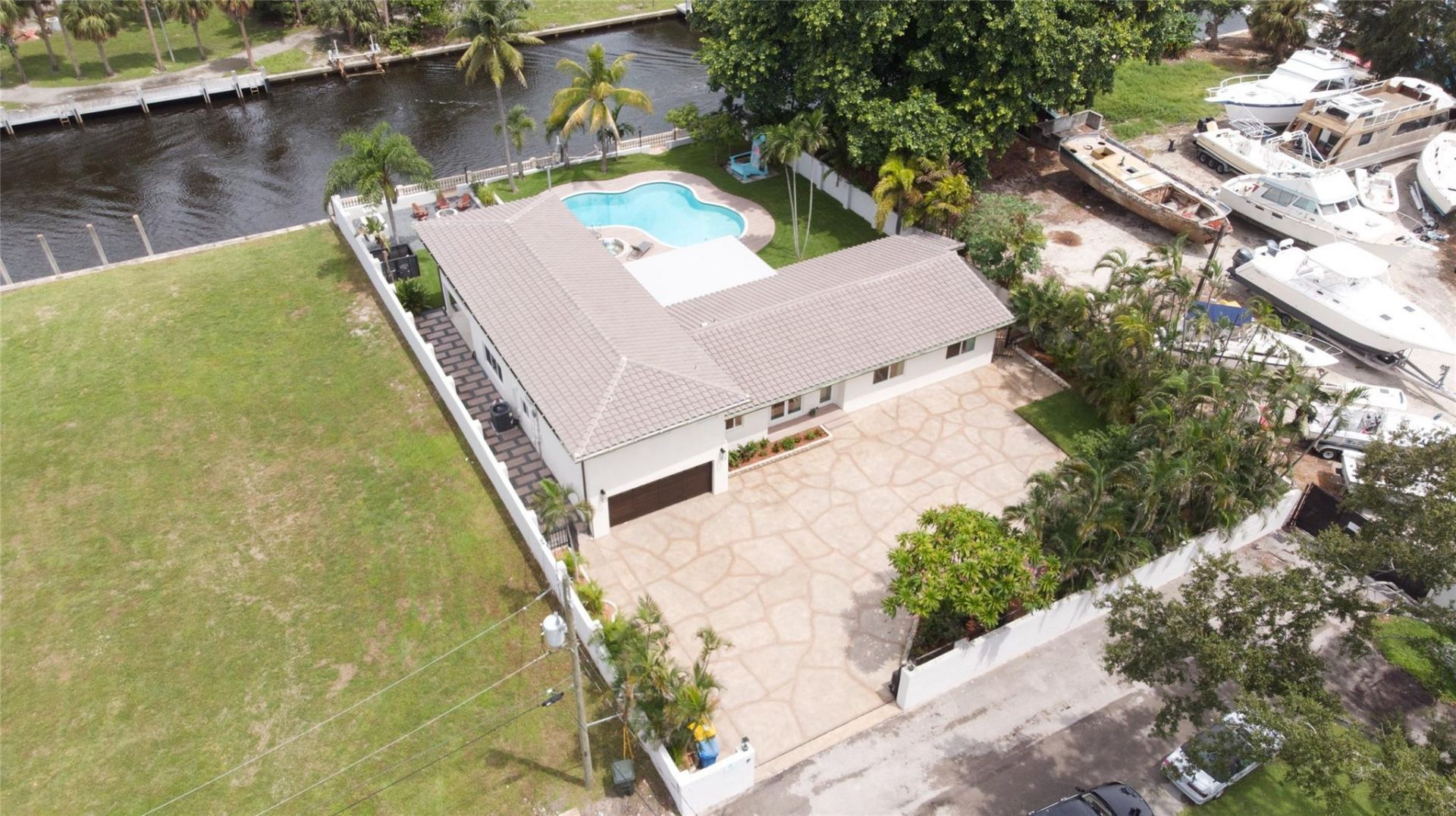 2275 SW 44th Street, Fort Lauderdale, FL 33312 Photo