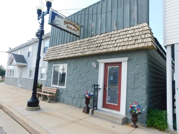 525 W Main Street, Kirkland, IL 60146