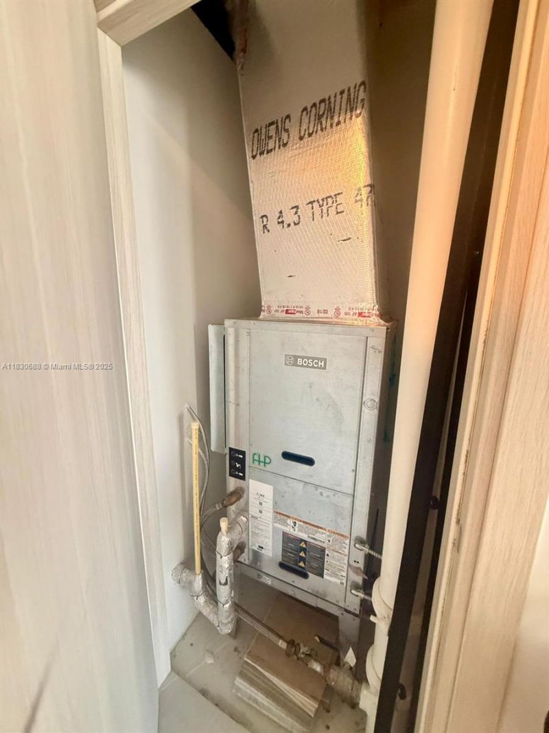 1000 Brickell Plz, Unit 2008, Miami, FL 33131 Photo