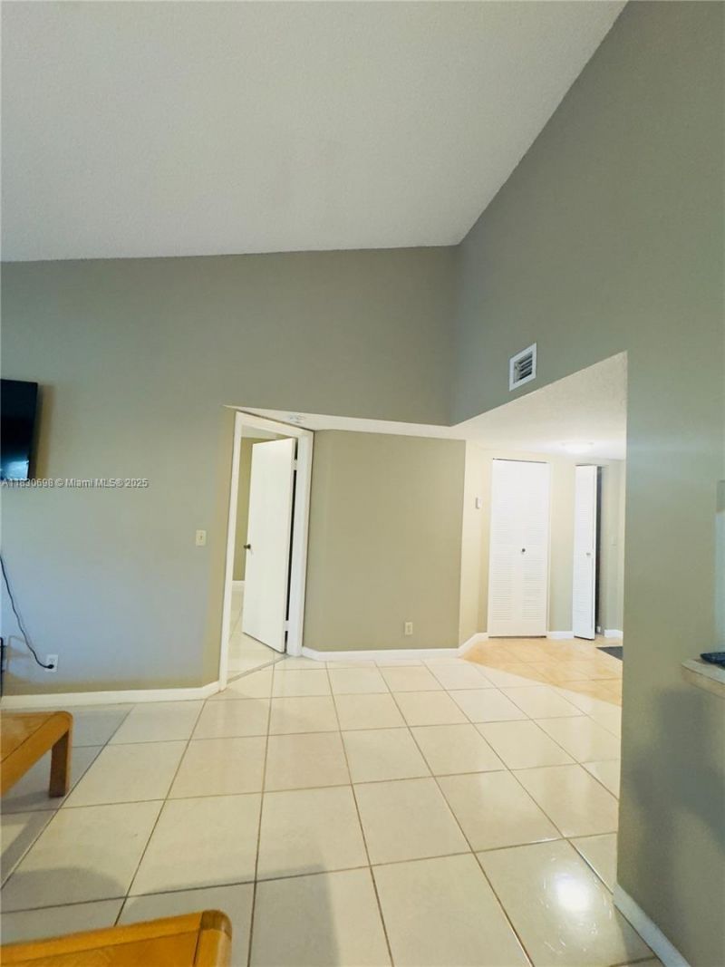 9701 Westview Dr, Unit 1437, Coral Springs, FL 33076 Photo