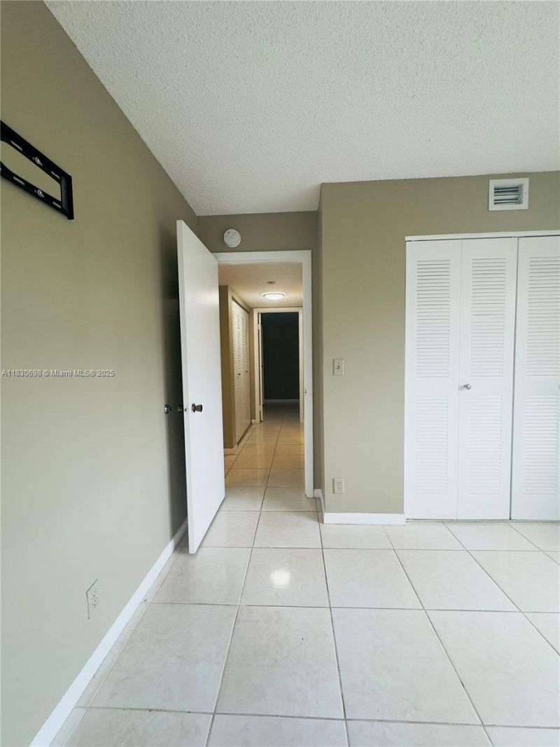 9701 Westview Dr, Unit 1437, Coral Springs, FL 33076 Photo