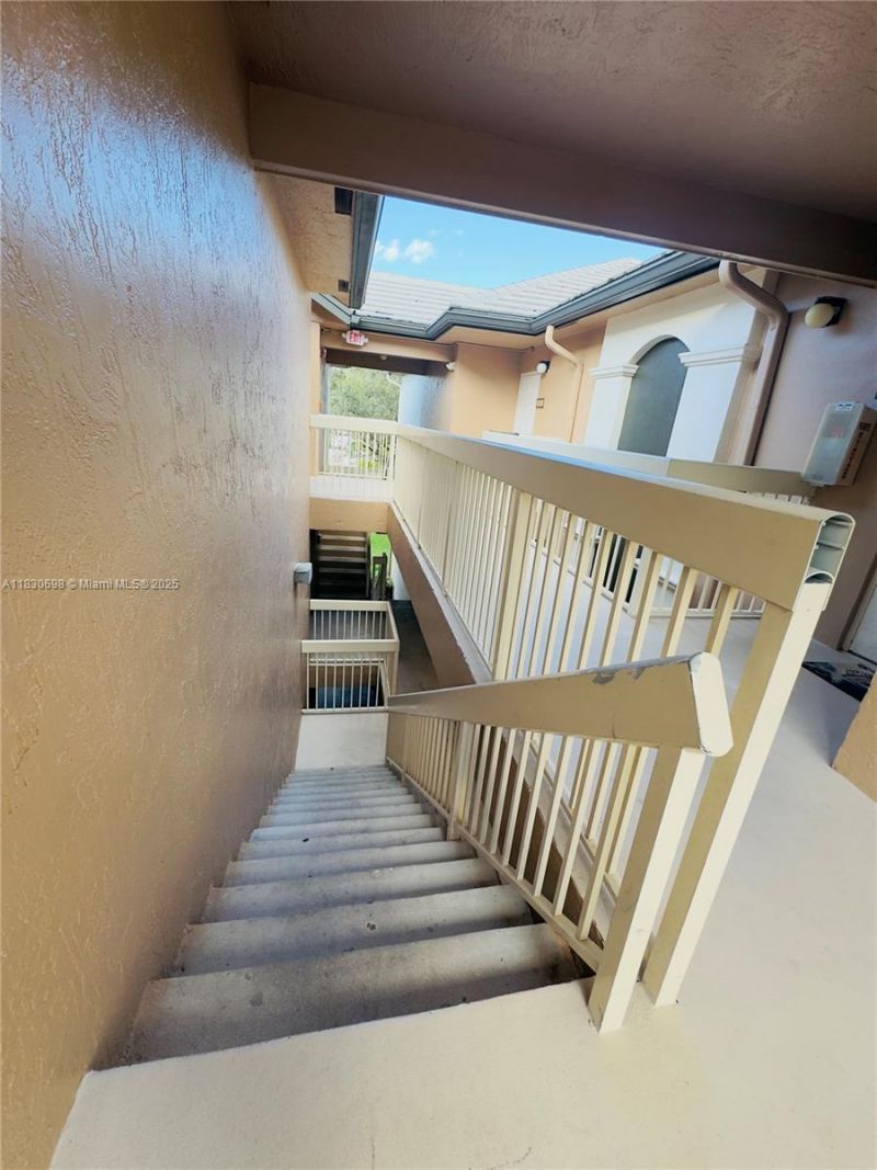 9701 Westview Dr, Unit 1437, Coral Springs, FL 33076 Photo