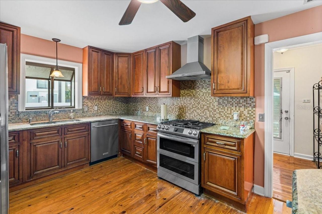 267 Snell Isle Boulevard Ne, Saint Petersburg, FL 33704 Photo