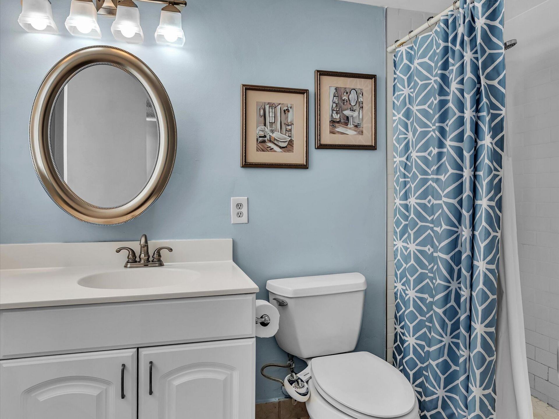 137 Golden Isles Drive, Unit 312, Hallandale Beach, FL 33009 Photo