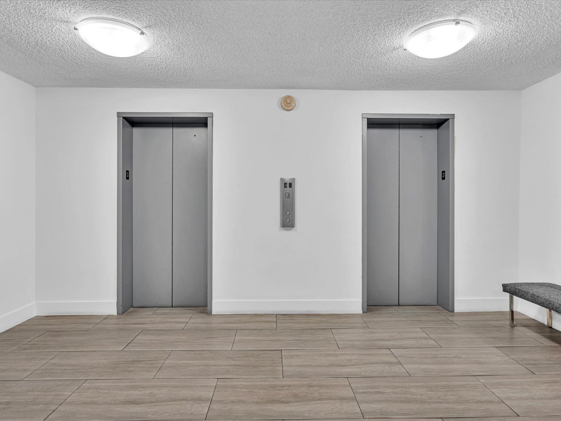 137 Golden Isles Drive, Unit 312, Hallandale Beach, FL 33009 Photo