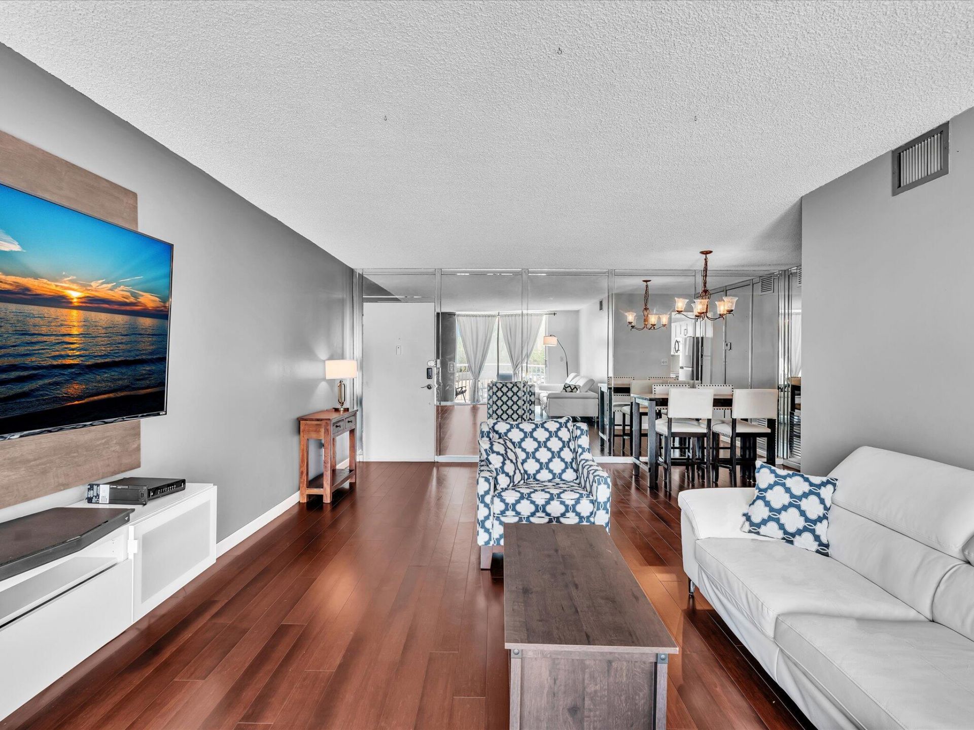 137 Golden Isles Drive, Unit 312, Hallandale Beach, FL 33009 Photo