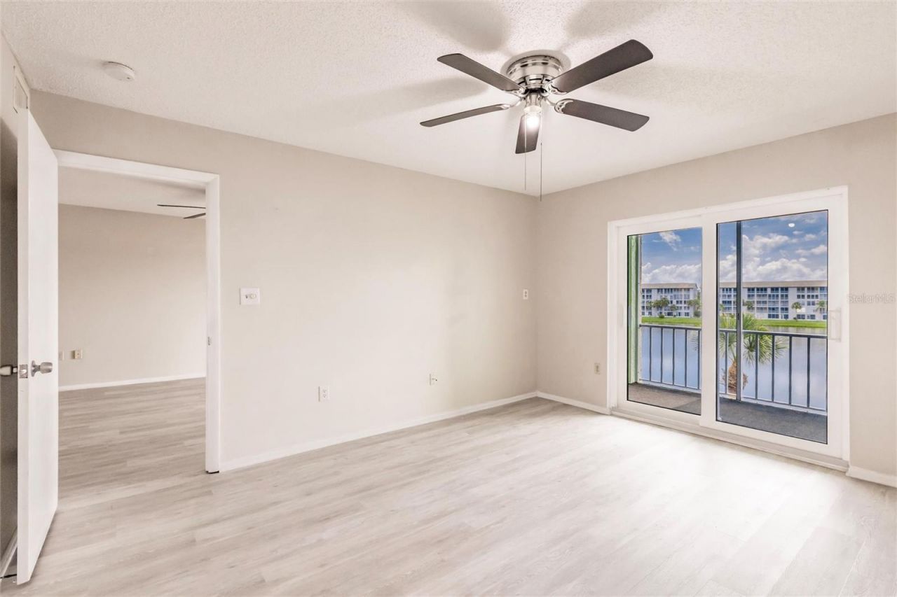 3635 Lake Bayshore Drive, Unit J-410, Bradenton, FL 34205 Photo