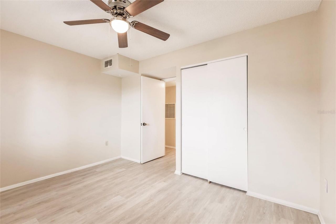 3635 Lake Bayshore Drive, Unit J-410, Bradenton, FL 34205 Photo