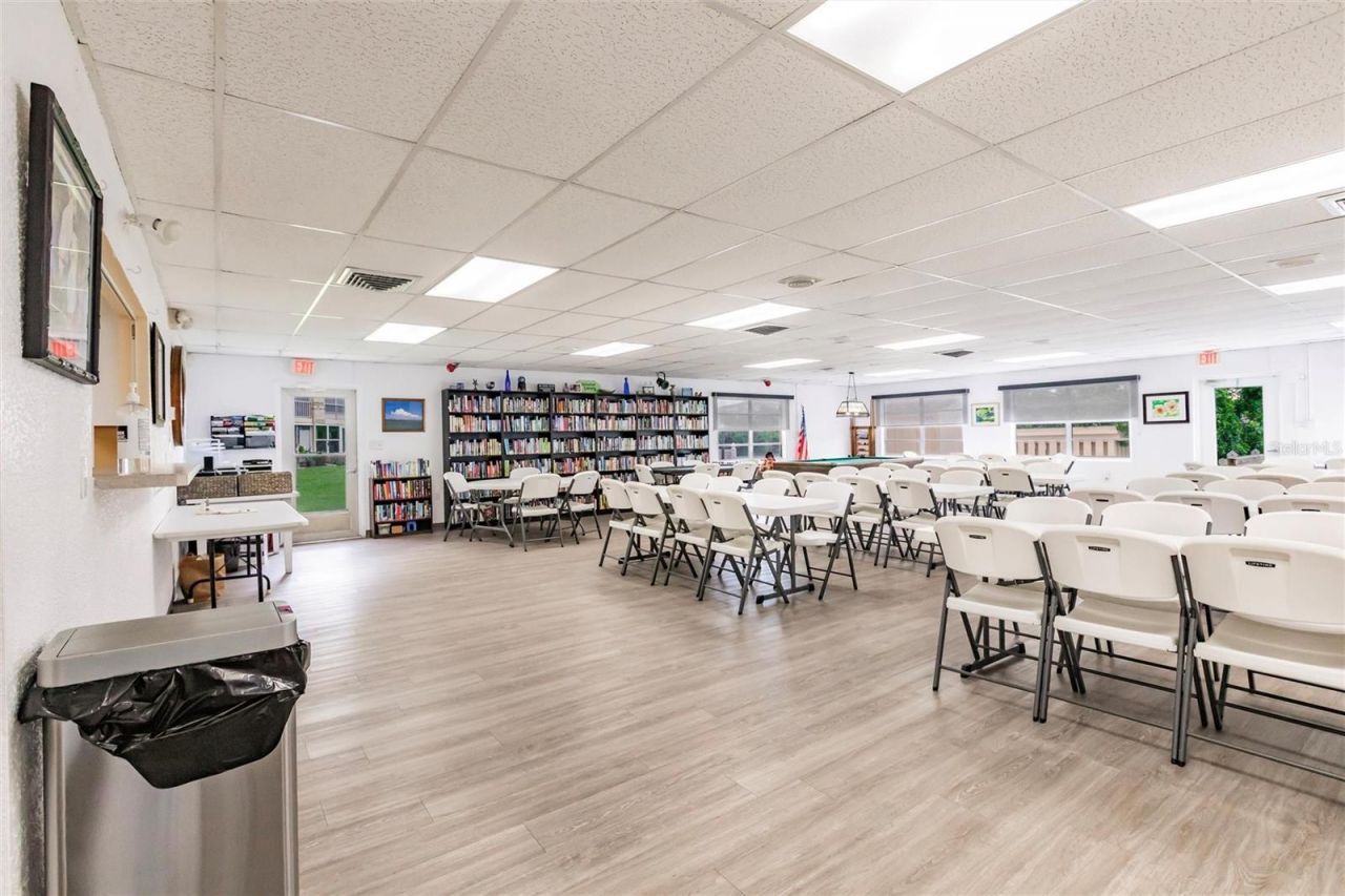 3635 Lake Bayshore Drive, Unit J-410, Bradenton, FL 34205 Photo