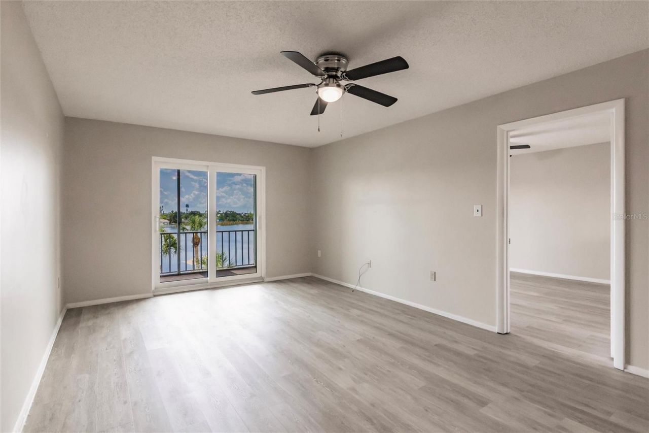 3635 Lake Bayshore Drive, Unit J-410, Bradenton, FL 34205 Photo