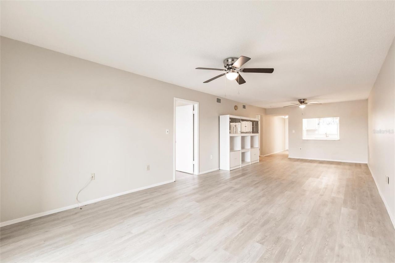 3635 Lake Bayshore Drive, Unit J-410, Bradenton, FL 34205 Photo