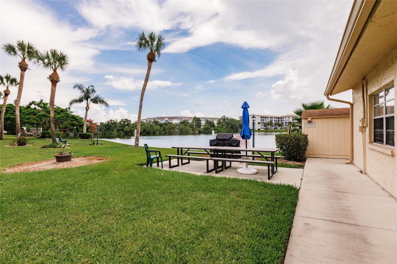 3635 Lake Bayshore Drive, Unit J-410, Bradenton, FL 34205 Photo