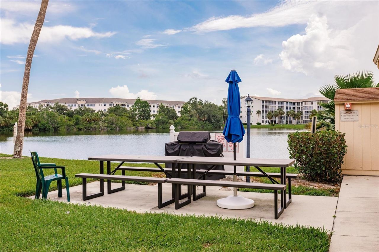 3635 Lake Bayshore Drive, Unit J-410, Bradenton, FL 34205 Photo