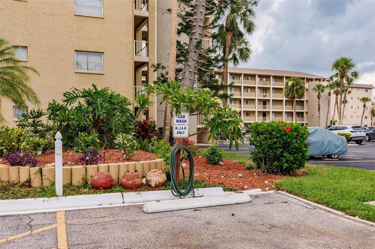 3635 Lake Bayshore Drive, Unit J-410, Bradenton, FL 34205 Photo