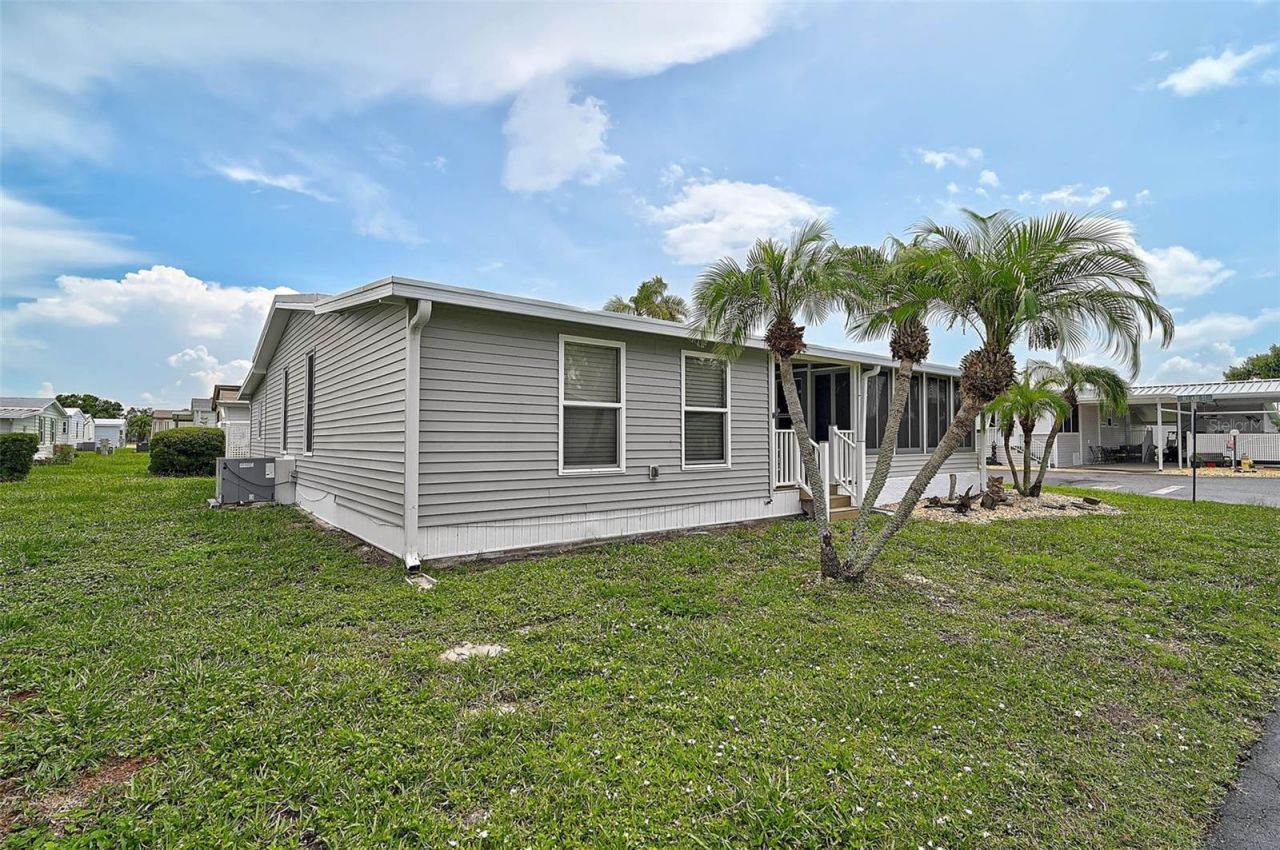 5707 45th Street E, Unit 143, Bradenton, FL 34203 Photo