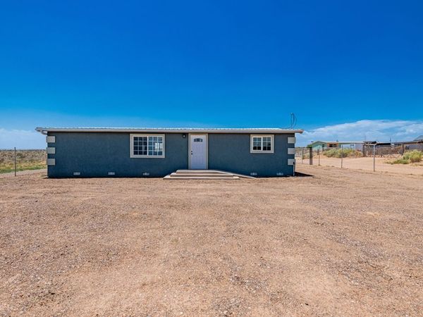 2100 9th Avenue NW, Rio Rancho, NM 87124