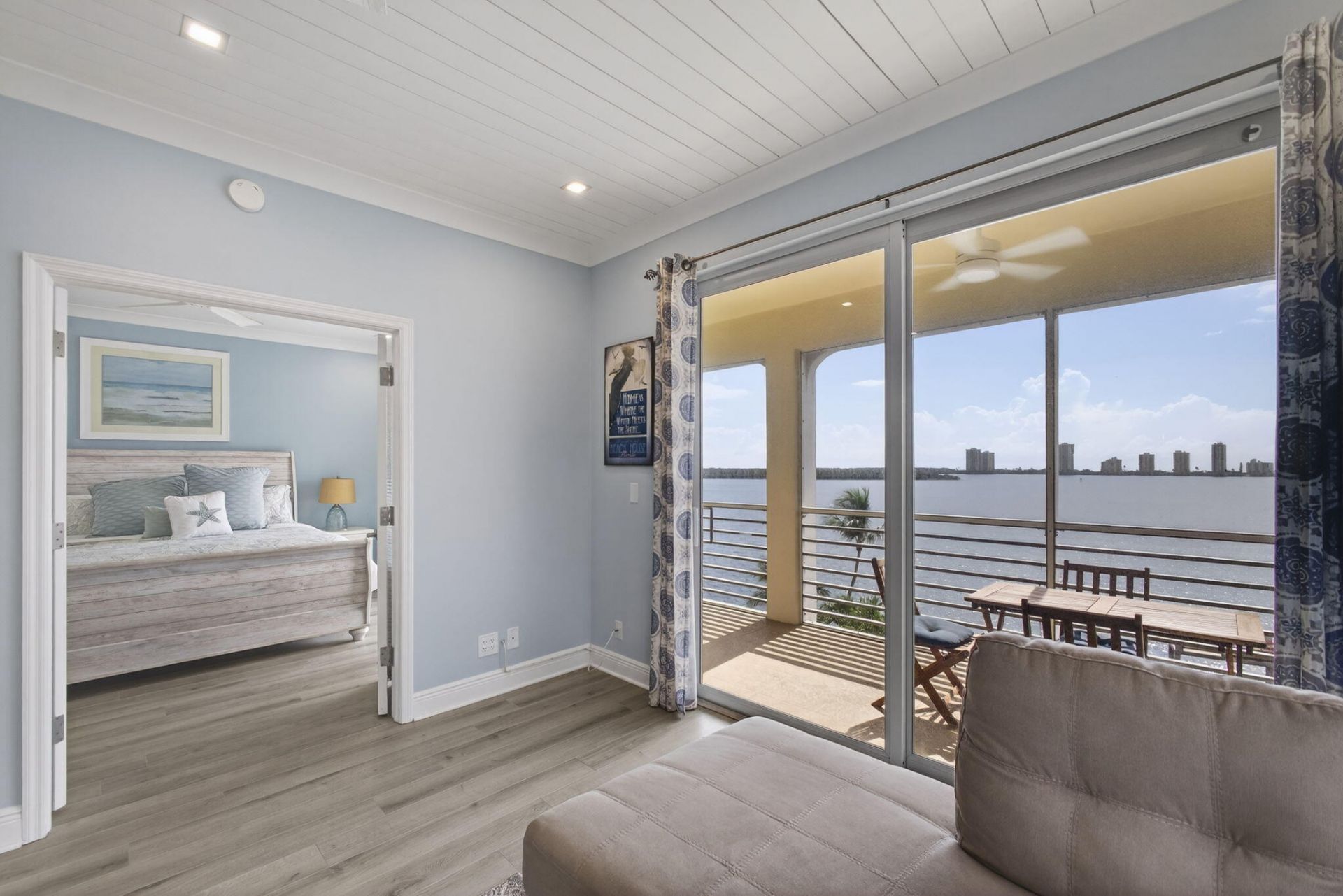 105 Paradise Harbour Boulevard, Unit 501, North Palm Beach, FL 33408 Photo