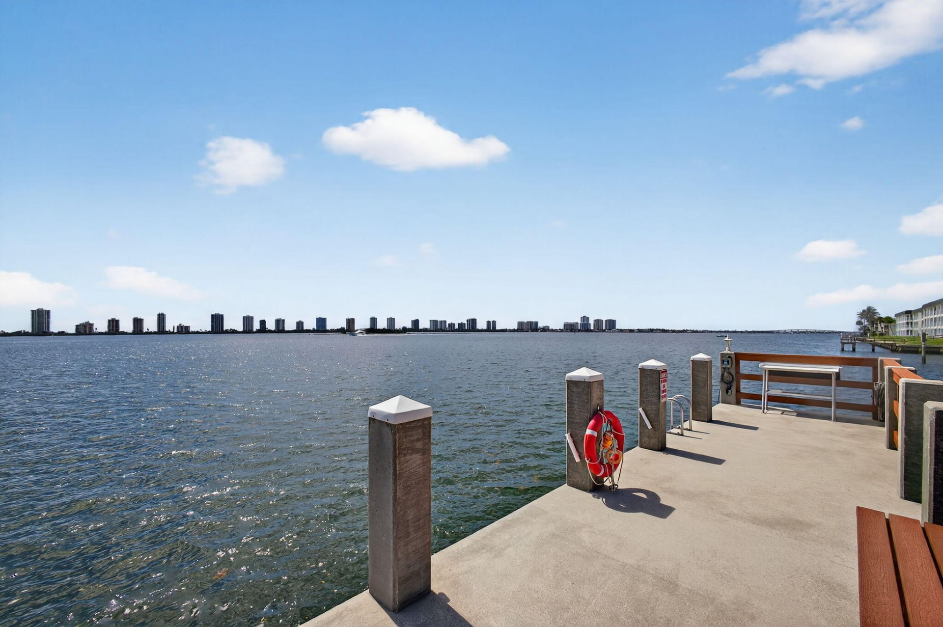 105 Paradise Harbour Boulevard, Unit 501, North Palm Beach, FL 33408 Photo