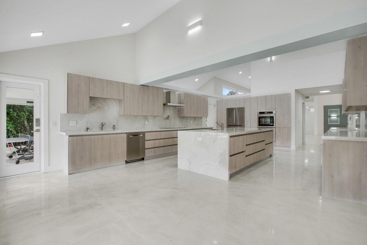 7351 Valencia Drive, Boca Raton, FL 33433 Photo