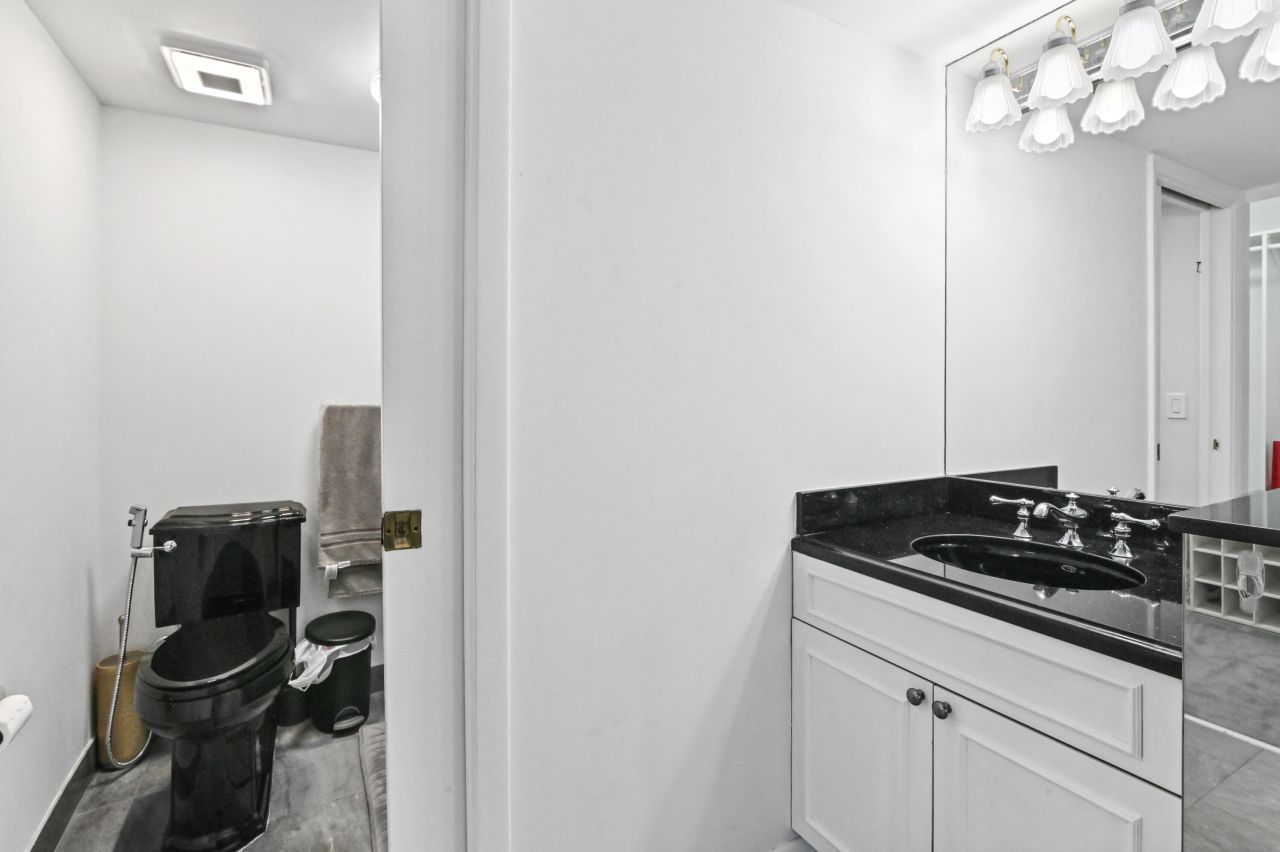 3507 Village Boulevard, Unit 406, West Palm Beach, FL 33409 Photo