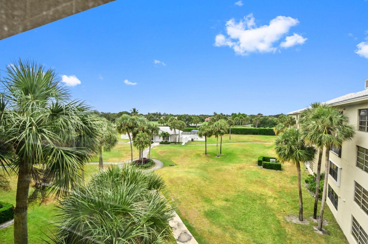 3507 Village Boulevard, Unit 406, West Palm Beach, FL 33409 Photo