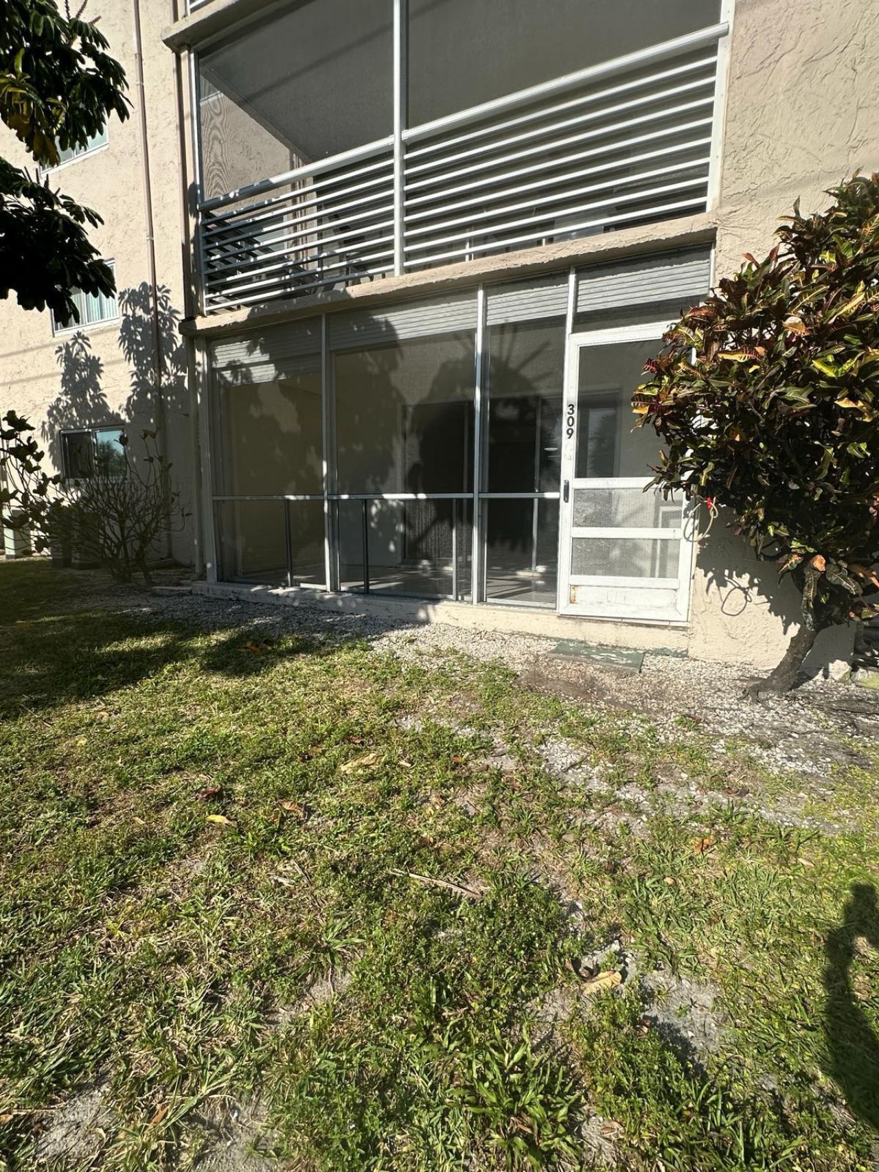 225 Bonnie Boulevard, Unit 116, Palm Springs, FL 33461 Photo
