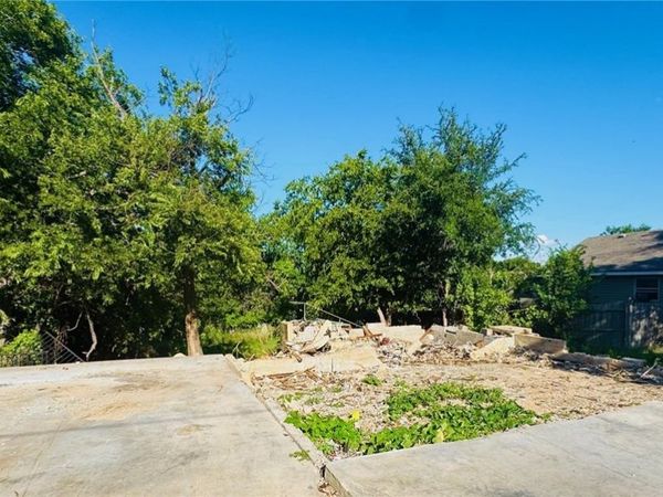 613 Park Street, Gatesville, TX 76528