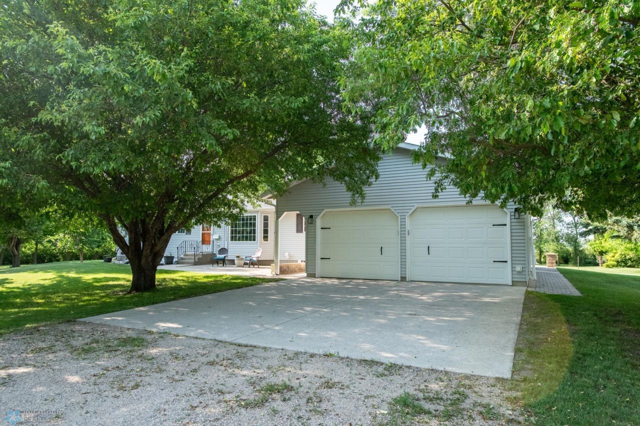 15544 60th Avenue S, Glyndon, MN 56547 Main Photo