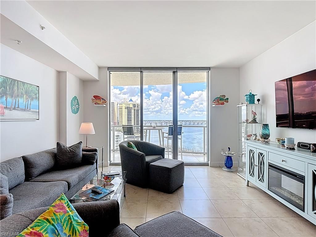 3000 Oasis Grand Blvd, Unit 1203, Fort Myers, FL 33916 Photo