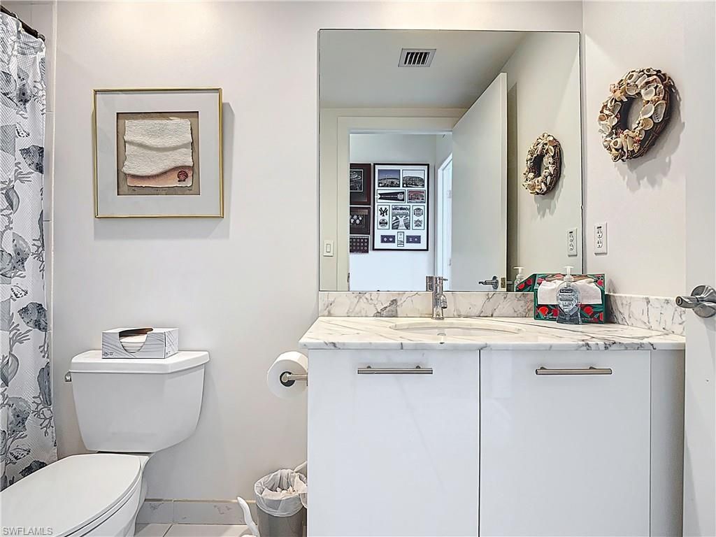 3000 Oasis Grand Blvd, Unit 1203, Fort Myers, FL 33916 Photo