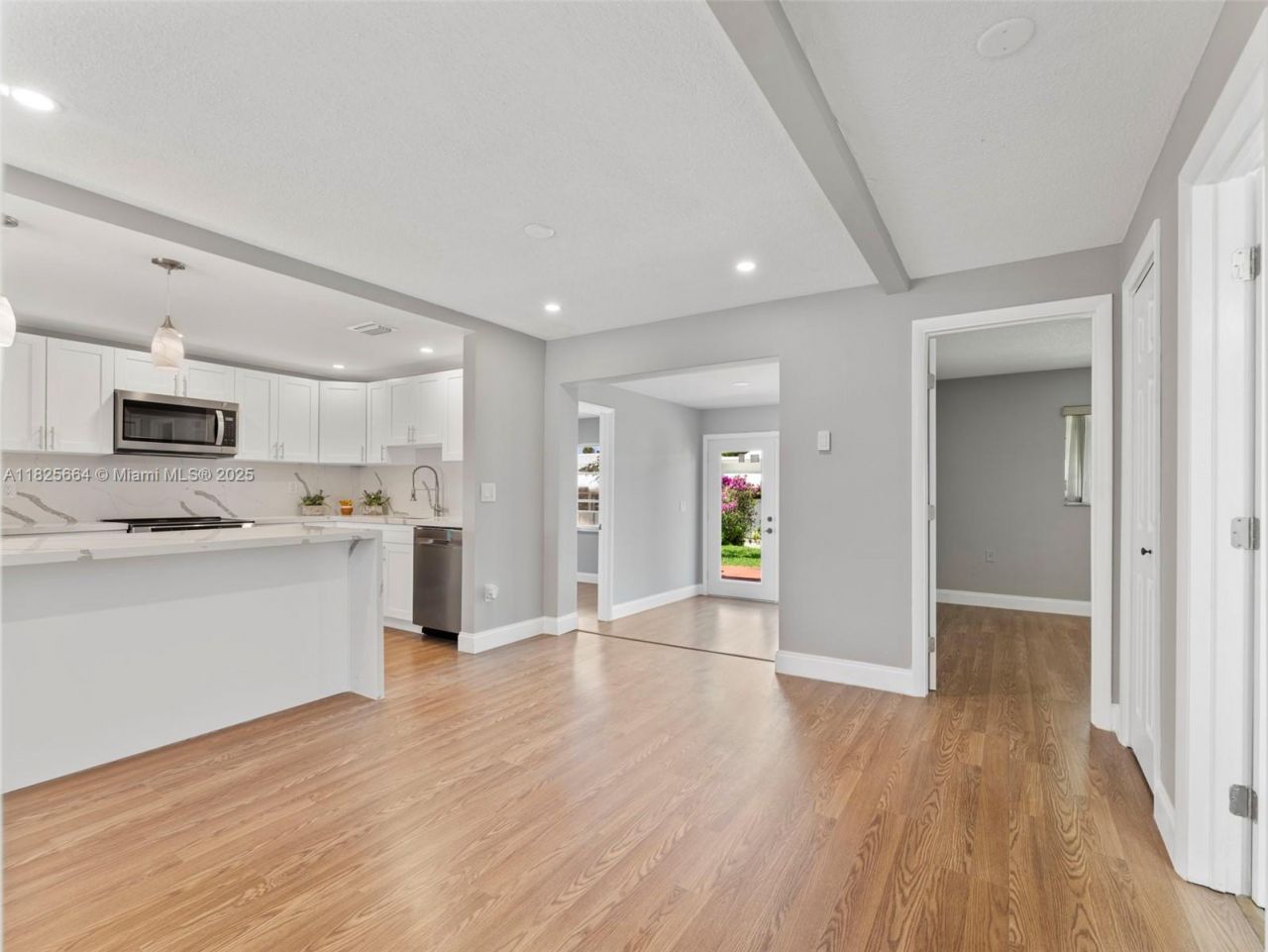 2991 NW 1st Dr, Pompano Beach, FL 33064 Photo