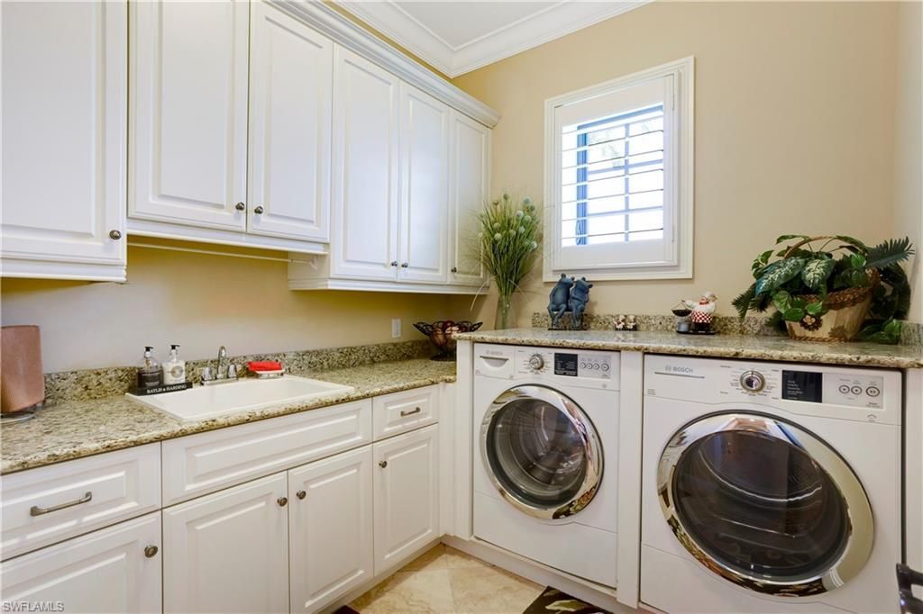 2138 El Dorado Pkwy W, Cape Coral, FL 33914 Photo